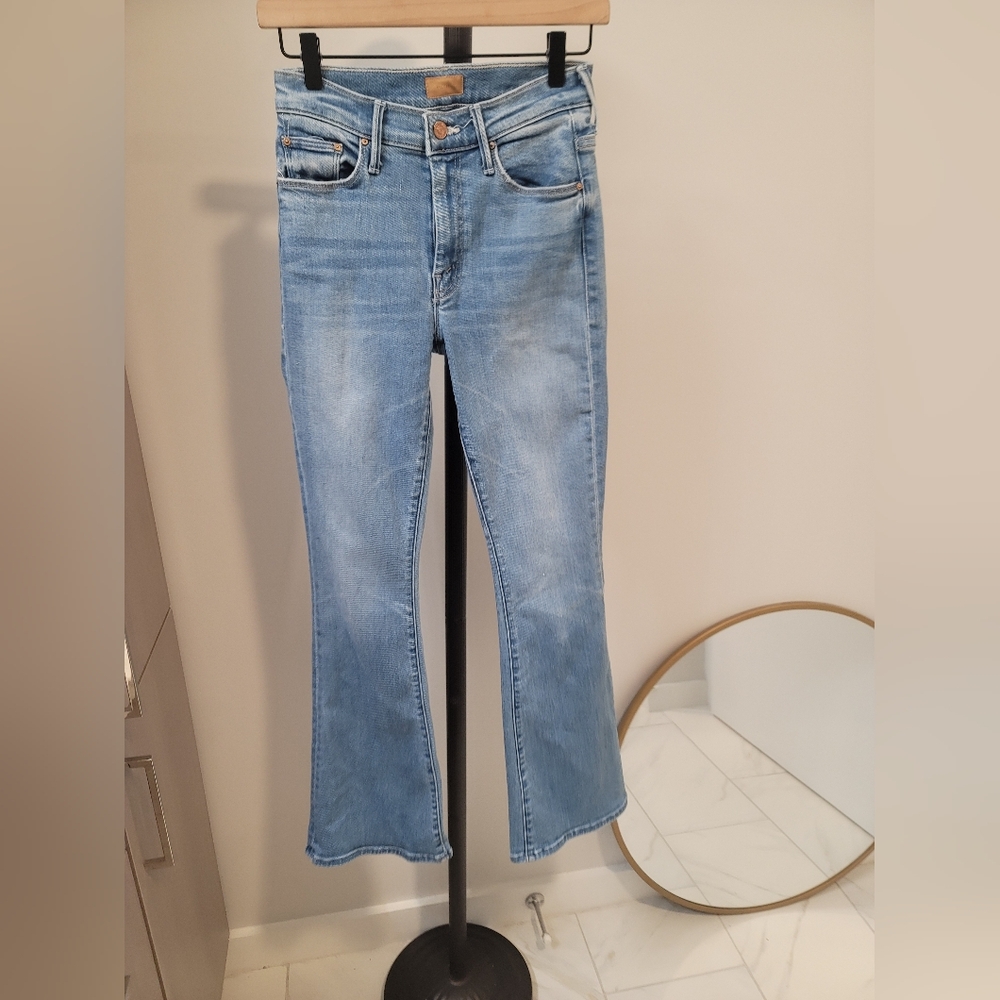 MOTHER The Weekender Flare Jeans in Layover Size 26